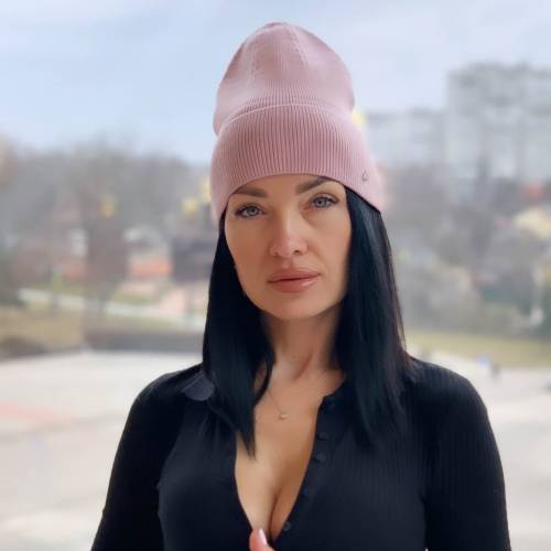 Шапка Миріс сакура